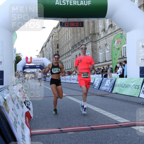 07.09.2025 - BARMER Alsterlauf Strokosch-Dieckow http://msf.ph/oto/8719363 07.09.2025 09:37:59 Ziel 2704, 3118, 4782, 4855, 5976 meine-sportfotos.de