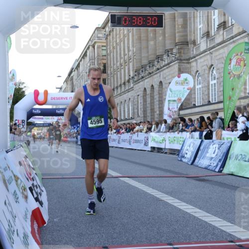 07.09.2025 - BARMER Alsterlauf Strokosch-Dieckow http://msf.ph/oto/8719409 07.09.2025 09:38:29 Ziel 2663, 4312, 4595, 4800, 4997, 6024 meine-sportfotos.de