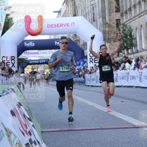 07.09.2025 - BARMER Alsterlauf Strokosch-Dieckow http://msf.ph/oto/8719493 07.09.2025 09:39:05 Ziel 2238, 4040, 5749 meine-sportfotos.de