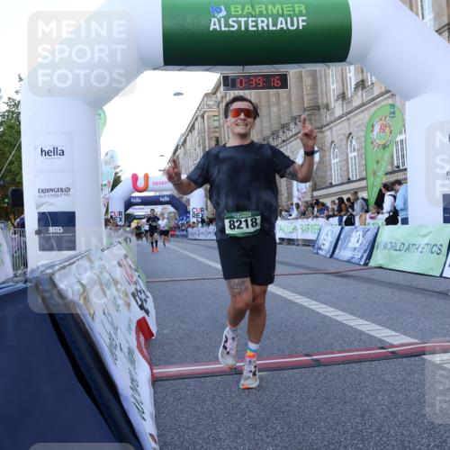 07.09.2025 - BARMER Alsterlauf Strokosch-Dieckow http://msf.ph/oto/8719520 07.09.2025 09:39:15 Ziel 2058, 4037, 8218, 8247, 8476 meine-sportfotos.de