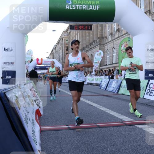 07.09.2025 - BARMER Alsterlauf Strokosch-Dieckow http://msf.ph/oto/8719558 07.09.2025 09:39:29 Ziel 2083, 3124, 3670, 4526, 4676, 4695, 5790, 5964, 5965, 5995, 6172, 6209, 6308 meine-sportfotos.de