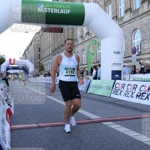 07.09.2025 - BARMER Alsterlauf Strokosch-Dieckow http://msf.ph/oto/8719626 07.09.2025 09:39:56 Ziel 2566, 2964, 3180, 3639, 3733, 3753, 4192, 5440 meine-sportfotos.de