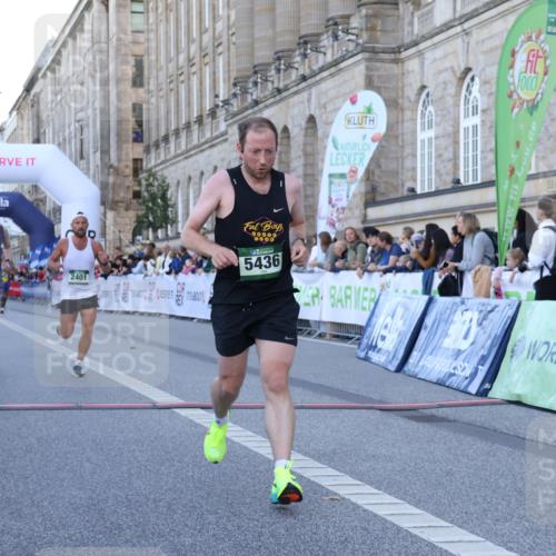 07.09.2025 - BARMER Alsterlauf Strokosch-Dieckow http://msf.ph/oto/8719644 07.09.2025 09:40:05 Ziel 2309, 2401, 2566, 2964, 3701, 3753, 5057, 5436, 5440, 5582 meine-sportfotos.de