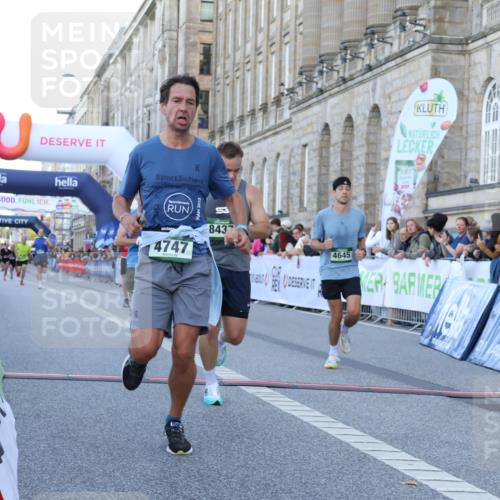 07.09.2025 - BARMER Alsterlauf Strokosch-Dieckow http://msf.ph/oto/8719679 07.09.2025 09:40:21 Ziel 4645, 4747, 4916, 5931, 6309, 6315, 8437 meine-sportfotos.de