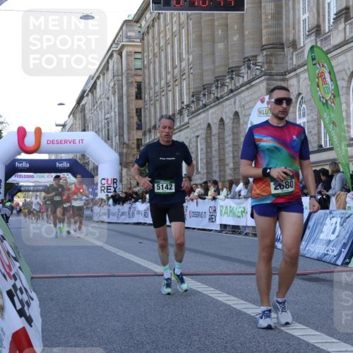 07.09.2025 - BARMER Alsterlauf Strokosch-Dieckow http://msf.ph/oto/8719730 07.09.2025 09:40:42 Ziel 2358, 2680, 2914, 5142, 5785, 6212, 8173, 8337 meine-sportfotos.de