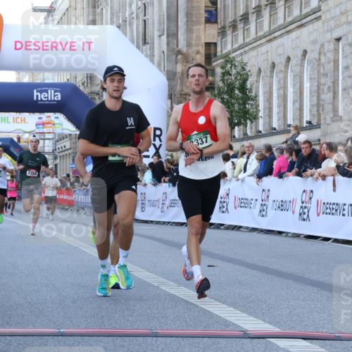 07.09.2025 - BARMER Alsterlauf Strokosch-Dieckow http://msf.ph/oto/8719735 07.09.2025 09:40:44 Ziel 2358, 2680, 2914, 5142, 6040, 6212, 8173, 8337 meine-sportfotos.de