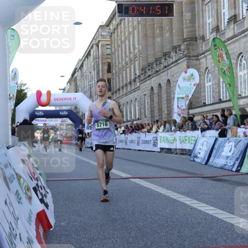 07.09.2025 - BARMER Alsterlauf Strokosch-Dieckow http://msf.ph/oto/8719861 07.09.2025 09:41:49 Ziel 2098, 2694, 3597, 3906, 4632, 5161, 5476, 5716, 6125 meine-sportfotos.de