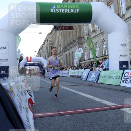 07.09.2025 - BARMER Alsterlauf Strokosch-Dieckow http://msf.ph/oto/8719863 07.09.2025 09:41:50 Ziel 2694, 3597, 3906, 4632, 5161, 5476, 5716, 6125, 8375 meine-sportfotos.de