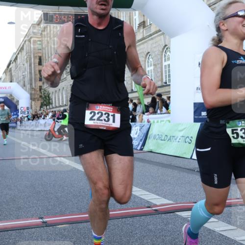 07.09.2025 - BARMER Alsterlauf Strokosch-Dieckow http://msf.ph/oto/8720008 07.09.2025 09:43:10 Ziel 2111, 2231, 3572, 4303, 4594, 5213, 5356, 5449, 5662, 8265, 8408 meine-sportfotos.de