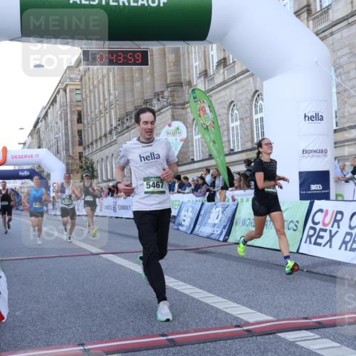 07.09.2025 - BARMER Alsterlauf Strokosch-Dieckow http://msf.ph/oto/8720096 07.09.2025 09:43:57 Ziel 2191, 2400, 4022, 4140, 5421, 5467, 8136, 8139 meine-sportfotos.de