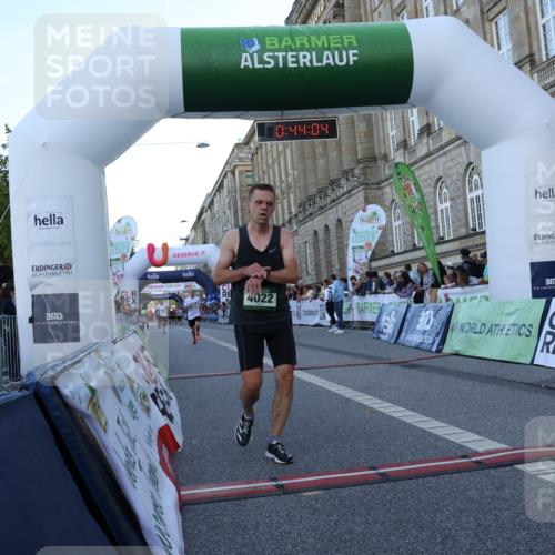 07.09.2025 - BARMER Alsterlauf Strokosch-Dieckow http://msf.ph/oto/8720109 07.09.2025 09:44:02 Ziel 2191, 4022, 4140, 5264, 5467, 6250, 8136, 8139 meine-sportfotos.de