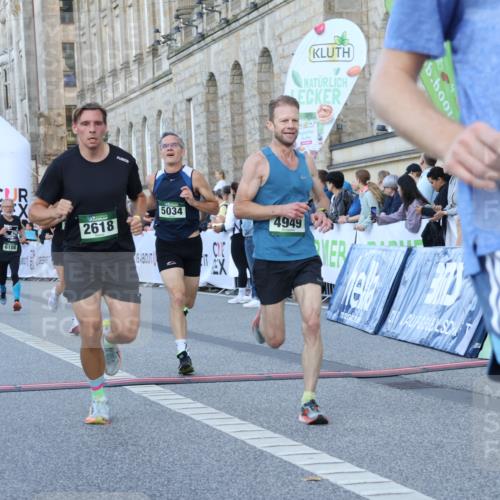 07.09.2025 - BARMER Alsterlauf Strokosch-Dieckow http://msf.ph/oto/8720162 07.09.2025 09:44:22 Ziel 2339, 2409, 2618, 2699, 2826, 3480, 3596, 4382, 4849, 4949, 5034, 5227, 5862, 6108, 8113, 8364 meine-sportfotos.de