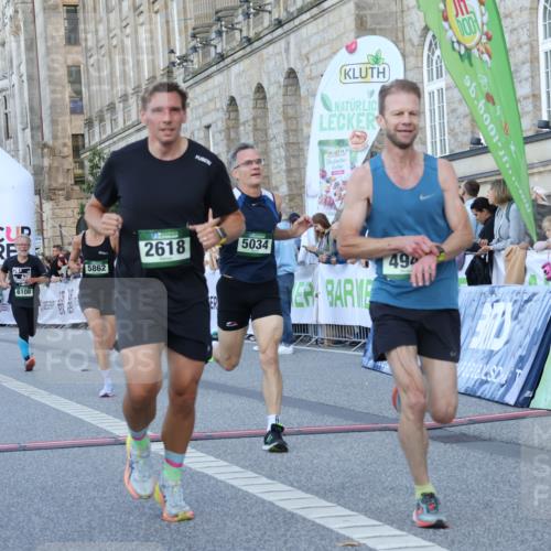 07.09.2025 - BARMER Alsterlauf Strokosch-Dieckow http://msf.ph/oto/8720164 07.09.2025 09:44:22 Ziel 2339, 2409, 2618, 2699, 2826, 3480, 3596, 4382, 4849, 4949, 5034, 5227, 5862, 6108, 8113, 8364 meine-sportfotos.de