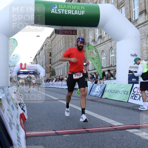 07.09.2025 - BARMER Alsterlauf Strokosch-Dieckow http://msf.ph/oto/8720237 07.09.2025 09:44:51 Ziel 2212, 2340, 2561, 2742, 3230, 5500, 6116, 6204 meine-sportfotos.de