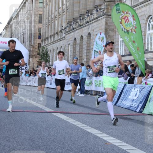07.09.2025 - BARMER Alsterlauf Strokosch-Dieckow http://msf.ph/oto/8720248 07.09.2025 09:44:57 Ziel 2340, 2389, 2561, 4543, 4599, 5126, 5500, 5913, 6006, 6116, 6204 meine-sportfotos.de