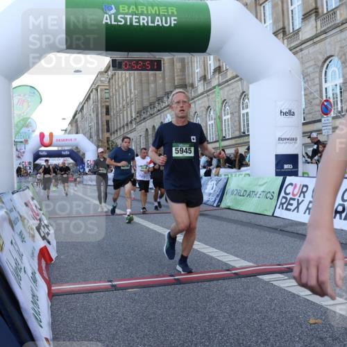 07.09.2025 - BARMER Alsterlauf Strokosch-Dieckow http://msf.ph/oto/8721362 07.09.2025 09:52:50 Ziel 2310, 2904, 3959, 4195, 4439, 4478, 4848, 4983, 5005, 5453, 5543, 5945, 5972, 5997, 6017, 8372 meine-sportfotos.de