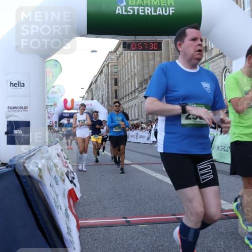 07.09.2025 - BARMER Alsterlauf Strokosch-Dieckow http://msf.ph/oto/8722043 07.09.2025 09:57:28 Ziel 2037, 2216, 2406, 2606, 2819, 2998, 3191, 3381, 3552, 4407, 4767, 4809, 4842, 4844, 5136, 5293, 5609, 5664, 5912, 5978, 6150, 6151, 8065, 8315, 8479 meine-sportfotos.de