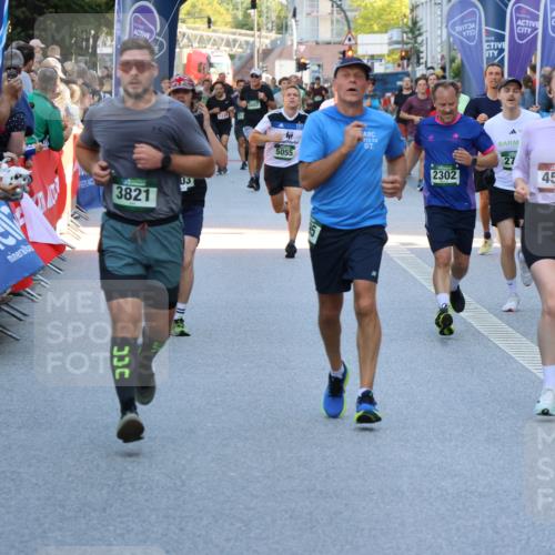 07.09.2025 - BARMER Alsterlauf Strokosch-Dieckow http://msf.ph/oto/8722344 07.09.2025 09:54:57 Ziel 2374, 2419, 2516, 2569, 2800, 3048, 3122, 3242, 3298, 3831, 3961, 4436, 4657, 4839, 4887, 5011, 5026, 5321, 5494, 5535, 5549, 5691, 5713, 5949, 8050, 8095, 8159, 8263, 8407 meine-sportfotos.de