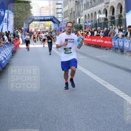 07.09.2025 - BARMER Alsterlauf Strokosch-Dieckow http://msf.ph/oto/8722416 07.09.2025 09:54:37 Ziel 2302, 2514, 2751, 3115, 3646, 3662, 3951, 4014, 4275, 4386, 4441, 4580, 4786, 4965, 4980, 5055, 5195, 5300, 5321, 5330, 5398, 5462, 5607, 6062, 6079, 6143, 6215, 8016, 8303 meine-sportfotos.de