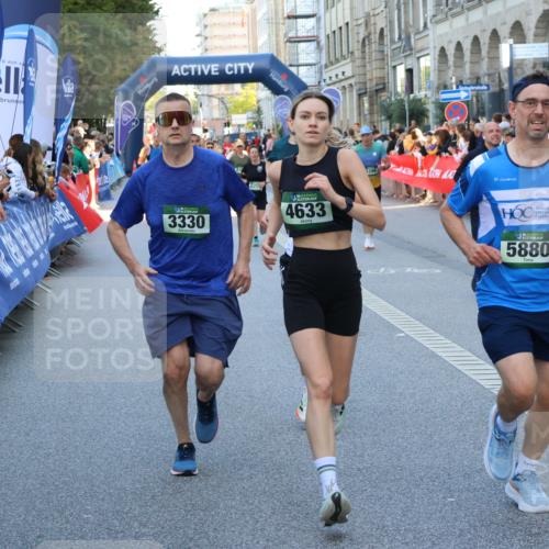 07.09.2025 - BARMER Alsterlauf Strokosch-Dieckow http://msf.ph/oto/8722452 07.09.2025 09:54:19 Ziel 2086, 2131, 2272, 2397, 2429, 2608, 2610, 2920, 2924, 3049, 3067, 3078, 3464, 3821, 4052, 4194, 4830, 4897, 4956, 5169, 5195, 5433, 5434, 5462, 5527, 6106, 6248, 6264 meine-sportfotos.de