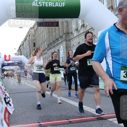 07.09.2025 - BARMER Alsterlauf Strokosch-Dieckow http://msf.ph/oto/8724979 07.09.2025 10:17:10 Ziel 2857, 3011, 3808, 3933, 4154, 4402, 4495, 4497, 4534, 4673, 4674, 5163, 5261, 5597, 5888, 5936, 6110, 8361 meine-sportfotos.de