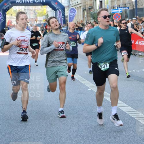 07.09.2025 - BARMER Alsterlauf Strokosch-Dieckow http://msf.ph/oto/8725778 07.09.2025 09:44:53 Ziel 2034, 2072, 2361, 2869, 3602, 3877, 4030, 4076, 4391, 4482, 4569, 4575, 4825, 4885, 4951, 4974, 5202, 5288, 5323, 5495, 5496, 5773, 6095, 6113, 6163, 8015, 8255, 8274, 8355, 8440, 8442 meine-sportfotos.de