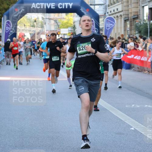 07.09.2025 - BARMER Alsterlauf Strokosch-Dieckow http://msf.ph/oto/8725831 07.09.2025 09:44:40 Ziel 1017, 2034, 2361, 3602, 3702, 4482, 4925, 4951, 4959, 5202, 5246, 5288, 5323, 5488, 5495, 5496, 5904, 6095, 6113, 8225, 8274, 8355, 8440, 8458 meine-sportfotos.de