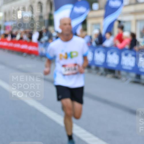 07.09.2025 - BARMER Alsterlauf Strokosch-Dieckow http://msf.ph/oto/8725919 07.09.2025 09:44:25 Ziel 2340, 2389, 2561, 3305, 3306, 3702, 4095, 4543, 4599, 4925, 4959, 5126, 5246, 5317, 5388, 5488, 5500, 5913, 6006, 6116, 6320, 8458 meine-sportfotos.de