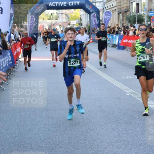 07.09.2025 - BARMER Alsterlauf Strokosch-Dieckow http://msf.ph/oto/8725955 07.09.2025 09:44:16 Ziel 2212, 2340, 2561, 2742, 2785, 3230, 3305, 3306, 3638, 4095, 4543, 4599, 5126, 5500, 5913, 6006, 6116, 6204 meine-sportfotos.de