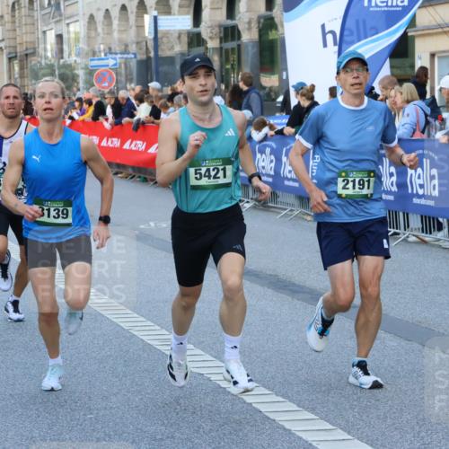 07.09.2025 - BARMER Alsterlauf Strokosch-Dieckow http://msf.ph/oto/8726081 07.09.2025 09:43:45 Ziel 2339, 2409, 2411, 2618, 2699, 2826, 3480, 3596, 4382, 4472, 4849, 4949, 5034, 5227, 5751, 5862, 6020, 6051, 6108, 6193, 6255, 8040, 8113, 8154, 8364 meine-sportfotos.de