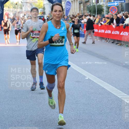 07.09.2025 - BARMER Alsterlauf Strokosch-Dieckow http://msf.ph/oto/8726091 07.09.2025 09:43:38 Ziel 2339, 2409, 2618, 2699, 2826, 3480, 4382, 4849, 4949, 5034, 5862, 6020, 6051, 6108, 6178, 6255, 8040, 8113, 8364 meine-sportfotos.de