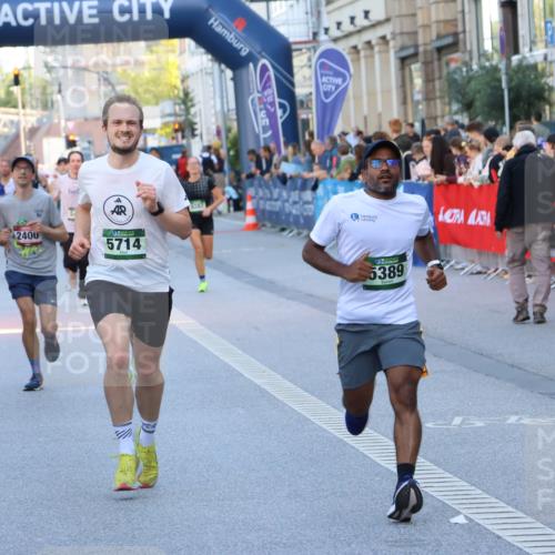 07.09.2025 - BARMER Alsterlauf Strokosch-Dieckow http://msf.ph/oto/8726118 07.09.2025 09:43:34 Ziel 2339, 2409, 2618, 2699, 2826, 3480, 4849, 4949, 5264, 5862, 6020, 6051, 6178, 6250, 6255, 8040, 8113, 8364 meine-sportfotos.de