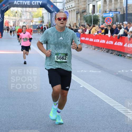 07.09.2025 - BARMER Alsterlauf Strokosch-Dieckow http://msf.ph/oto/8726233 07.09.2025 09:42:59 Ziel 2059, 2176, 3814, 3890, 4050, 4963, 5382, 8270, 8336 meine-sportfotos.de