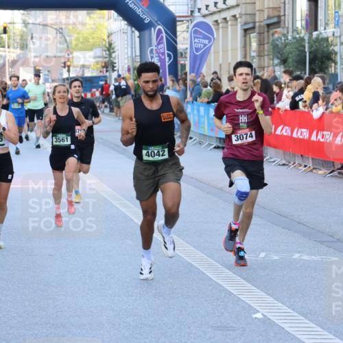 07.09.2025 - BARMER Alsterlauf Strokosch-Dieckow http://msf.ph/oto/8726336 07.09.2025 09:42:37 Ziel 2111, 2231, 3572, 4146, 4303, 4594, 5192, 5213, 5356, 5449, 5662 meine-sportfotos.de