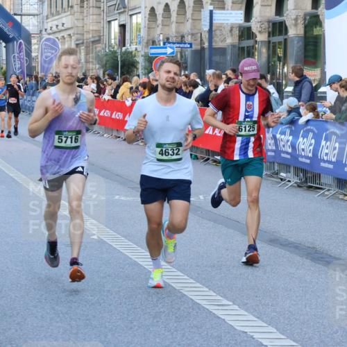 07.09.2025 - BARMER Alsterlauf Strokosch-Dieckow http://msf.ph/oto/8726527 07.09.2025 09:41:33 Ziel 2106, 2250, 3163, 3405, 4383, 4687, 5583, 5828, 6013, 6066 meine-sportfotos.de