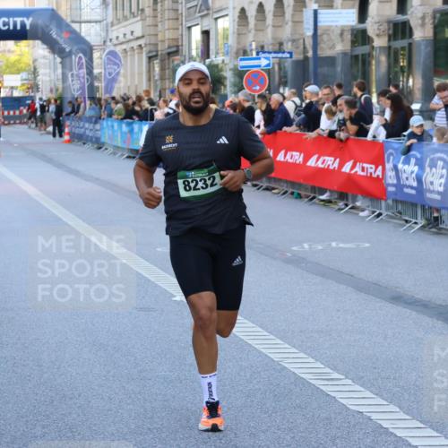 07.09.2025 - BARMER Alsterlauf Strokosch-Dieckow http://msf.ph/oto/8726605 07.09.2025 09:41:04 Ziel 2098, 3517, 4632, 5161, 5716, 5878, 6125, 8499 meine-sportfotos.de