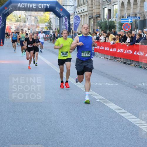 07.09.2025 - BARMER Alsterlauf Strokosch-Dieckow http://msf.ph/oto/8726766 07.09.2025 09:40:14 Ziel 2017, 2358, 2914, 3673, 3979, 4005, 5143, 5243, 5525, 5635, 6040, 8173, 8337 meine-sportfotos.de