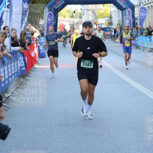 07.09.2025 - BARMER Alsterlauf Strokosch-Dieckow http://msf.ph/oto/8726820 07.09.2025 09:39:54 Ziel 2680, 3467, 3669, 4645, 4747, 4916, 5142, 5785, 5980, 6212, 6309, 6315, 8409 meine-sportfotos.de