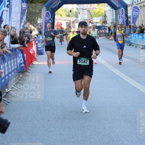 07.09.2025 - BARMER Alsterlauf Strokosch-Dieckow http://msf.ph/oto/8726823 07.09.2025 09:39:54 Ziel 2680, 3467, 3669, 4645, 4747, 4916, 5142, 5785, 5980, 6212, 6309, 6315, 8409 meine-sportfotos.de