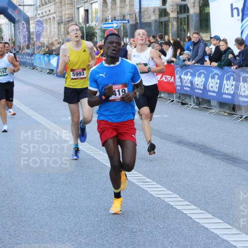07.09.2025 - BARMER Alsterlauf Strokosch-Dieckow http://msf.ph/oto/8726859 07.09.2025 09:39:37 Ziel 2309, 2658, 3701, 3753, 4639, 4645, 4747, 4916, 5057, 5436, 5582, 5863, 5931, 8437 meine-sportfotos.de