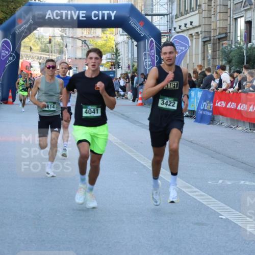 07.09.2025 - BARMER Alsterlauf Strokosch-Dieckow http://msf.ph/oto/8727047 07.09.2025 09:36:01 Ziel 27, 2012, 2529, 2779, 3417, 4647, 5660 meine-sportfotos.de