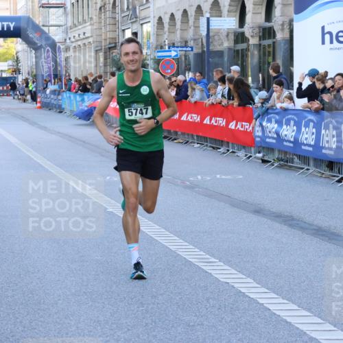 07.09.2025 - BARMER Alsterlauf Strokosch-Dieckow http://msf.ph/oto/8727139 07.09.2025 09:34:11 Ziel 14, 23, 3926, 4286, 4586, 5396, 5604, 5641, 5826 meine-sportfotos.de