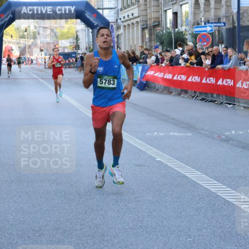 07.09.2025 - BARMER Alsterlauf Strokosch-Dieckow http://msf.ph/oto/8727156 07.09.2025 09:33:45 Ziel 3966, 5747 meine-sportfotos.de