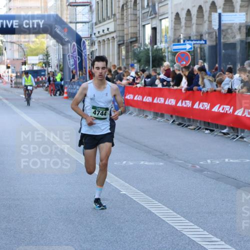 07.09.2025 - BARMER Alsterlauf Strokosch-Dieckow http://msf.ph/oto/8727205 07.09.2025 09:32:19 Ziel 21, 4118, 8354 meine-sportfotos.de