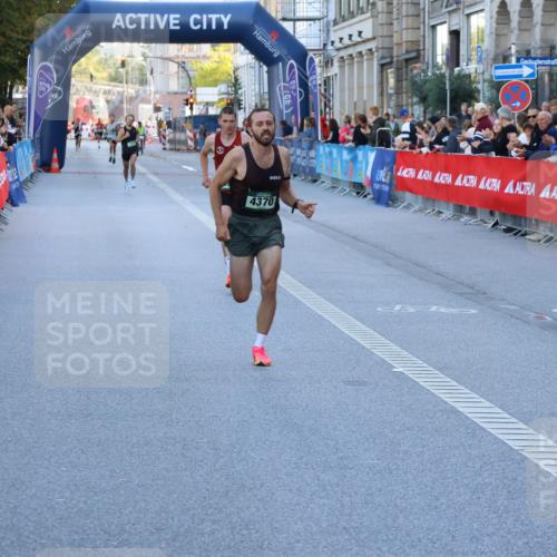 07.09.2025 - BARMER Alsterlauf Strokosch-Dieckow http://msf.ph/oto/8727222 07.09.2025 09:32:02 Ziel 21, 4744, 8354, 8374 meine-sportfotos.de