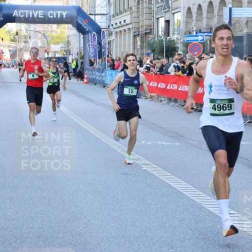 07.09.2025 - BARMER Alsterlauf Strokosch-Dieckow http://msf.ph/oto/8727247 07.09.2025 09:30:33 Ziel 10, 4111 meine-sportfotos.de