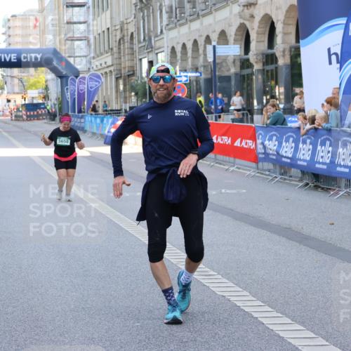 07.09.2025 - BARMER Alsterlauf Strokosch-Dieckow http://msf.ph/oto/8728370 07.09.2025 10:38:36 Ziel  meine-sportfotos.de