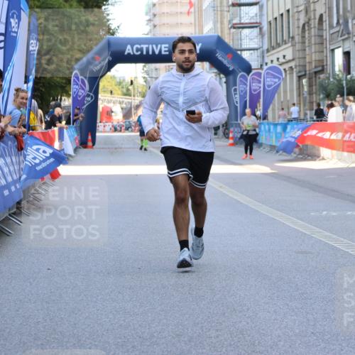 07.09.2025 - BARMER Alsterlauf Strokosch-Dieckow http://msf.ph/oto/8728557 07.09.2025 10:35:10 Ziel 4069, 5841 meine-sportfotos.de