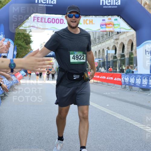 07.09.2025 - BARMER Alsterlauf Strokosch-Dieckow http://msf.ph/oto/8728779 07.09.2025 10:32:05 Ziel 3307, 4222 meine-sportfotos.de