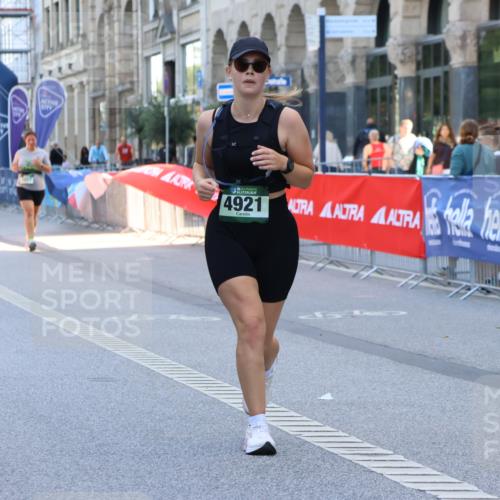 07.09.2025 - BARMER Alsterlauf Strokosch-Dieckow http://msf.ph/oto/8728796 07.09.2025 10:32:02 Ziel 3307, 4222 meine-sportfotos.de